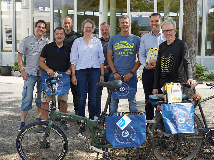 Gruppe bei der Preisübergabe Stadtradeln
